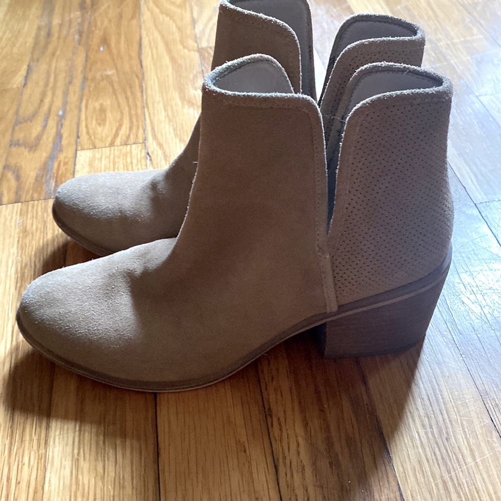 BP Ankle booties